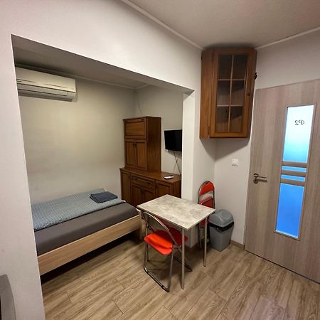 Beregi Apartman Tiszaujvaros Exterior photo