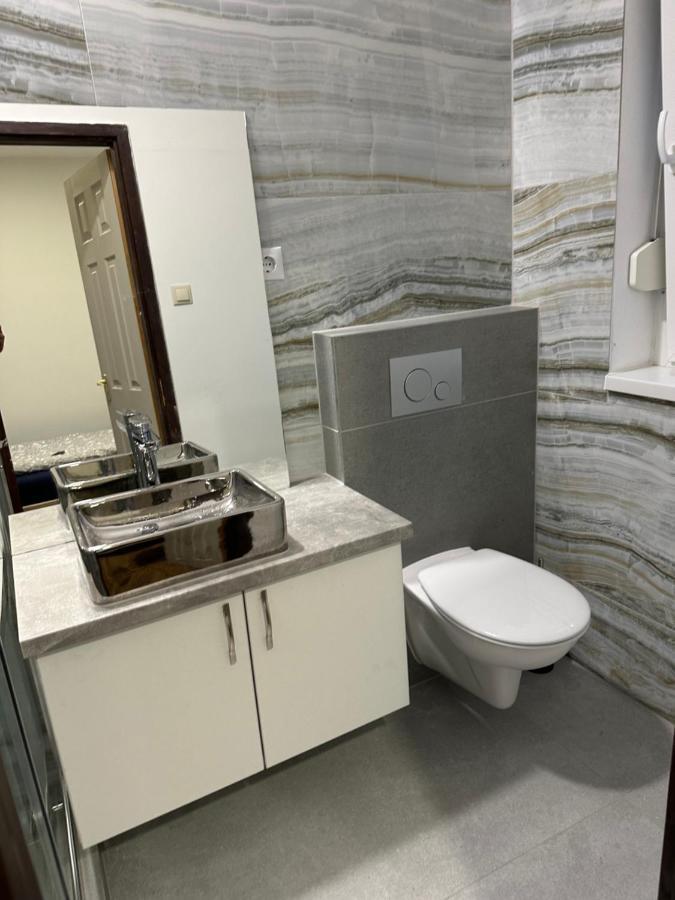 Beregi Apartman Tiszaujvaros Exterior photo